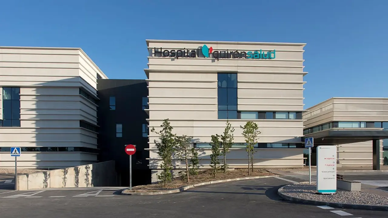 Vista exterior del Hospital Quir&oacute;nsalud Valle del Henares en Torrej&oacute;n de Ardoz.