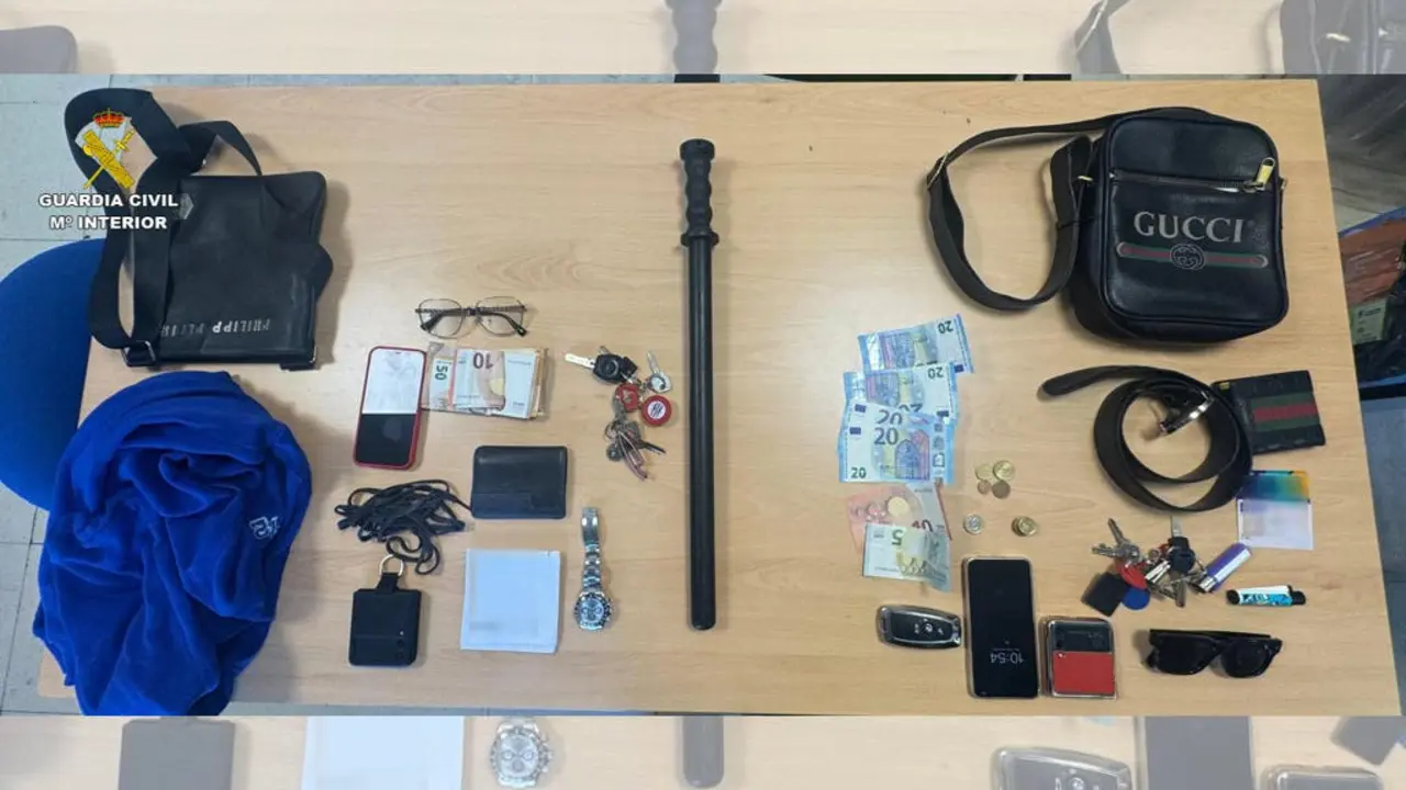 La Guardia Civil detuvo a dos hombres por golpear y secuestrar a un individuo en Azuqueca de Henares.