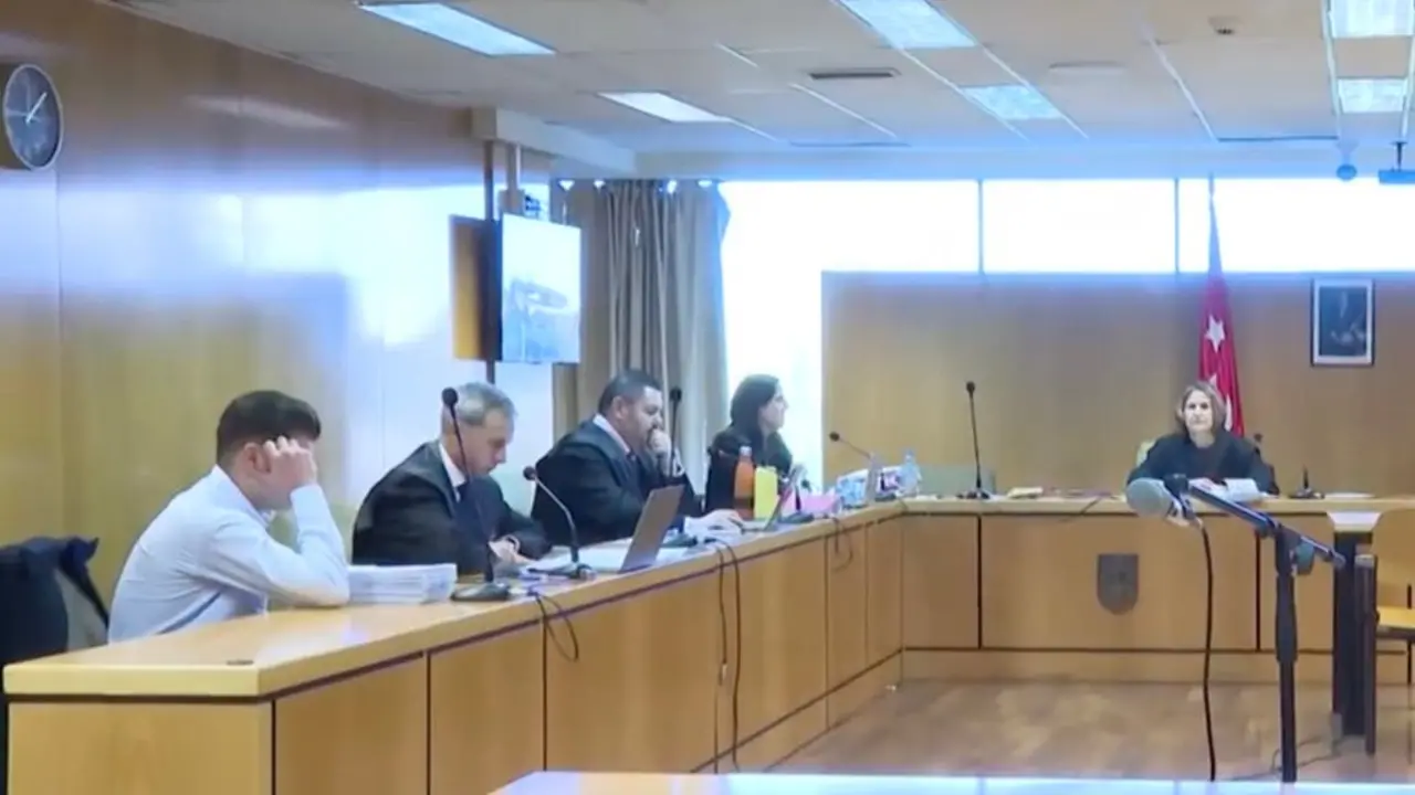 El juicio por el asesinato de Mari Carmen se lleva a cabo en Alcal&aacute; de Henares.