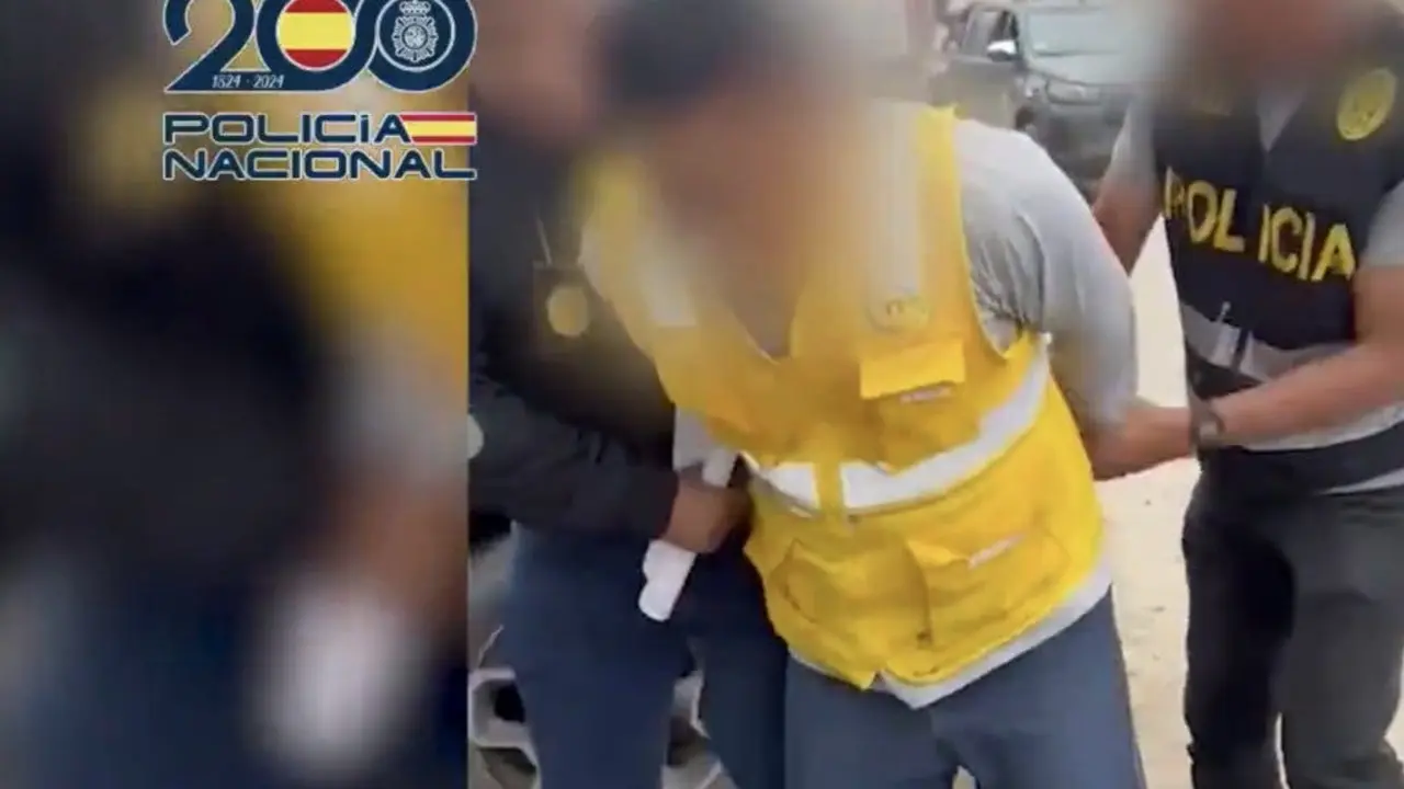 La Polic&iacute;a Nacional de Per&uacute; detiene a Christian Hern&aacute;n Yong Granadino, alias 'Chuki', tras 15 a&ntilde;os de fuga.