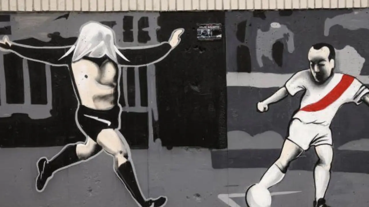 El Estadio de Vallecas presenta nuevos murales que celebran la historia del Rayo Vallecano.