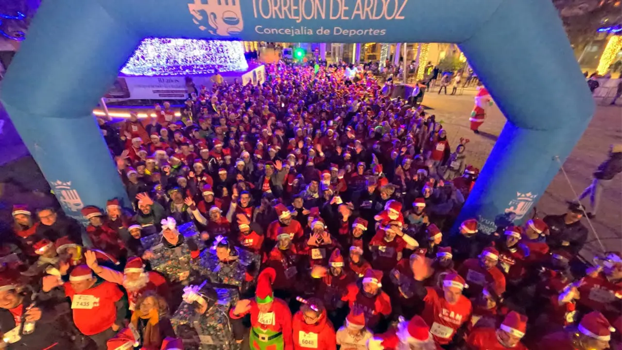M&aacute;s de 1.500 personas celebran la I Milla M&aacute;gica en Torrej&oacute;n de Ardoz.