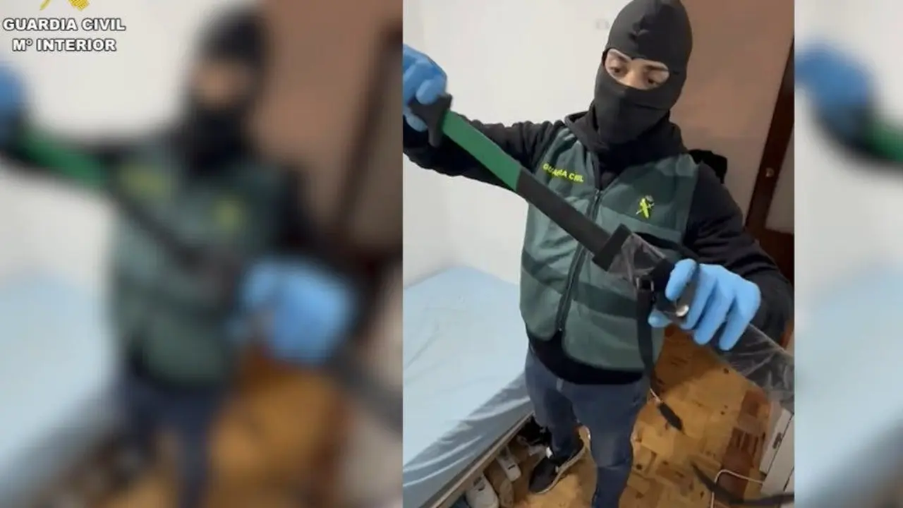 La Guardia Civil desmantela un grupo criminal en Madrid con seis menores detenidos.