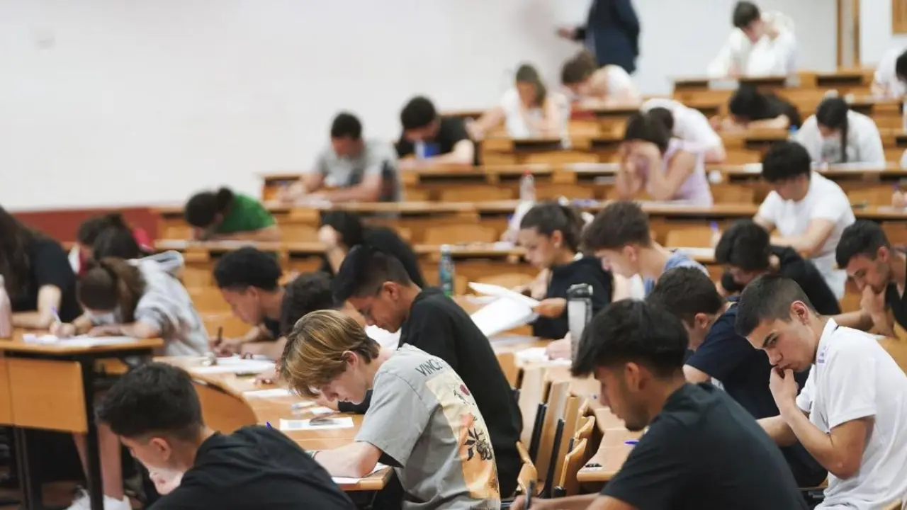 Alumnos durante un examen. COMUNIDAD DE MADRID