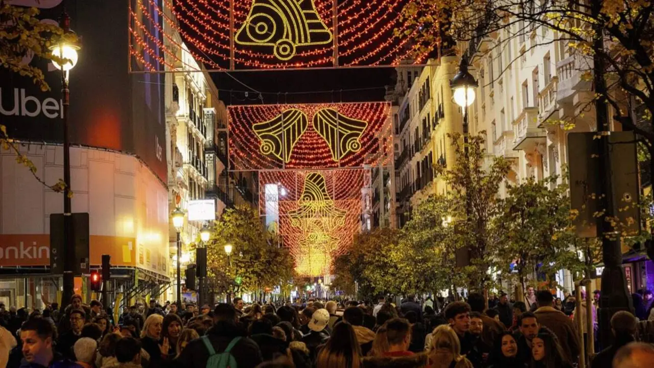 Alumbrado navide&ntilde;o en el centro de la capital. AYUNTAMIENTO DE MADRID