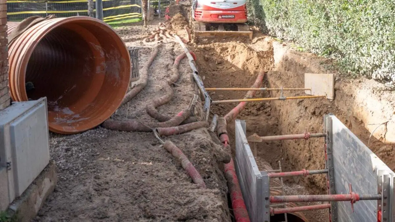 Obras de renovaci&oacute;n de la red de saneamiento. AYUNTAMIENTO DE ALCAL&Aacute; DE HENARES