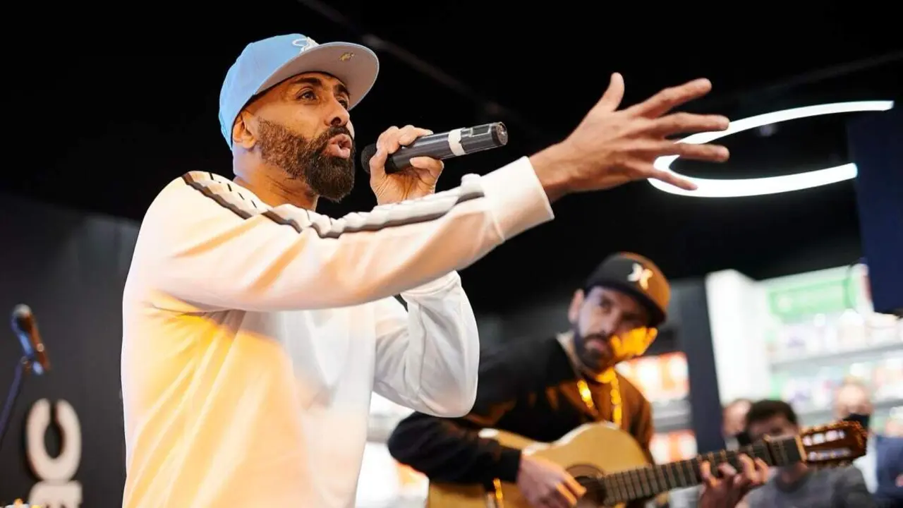 El Chojin durante una actuaci&oacute;n en directo. RRSS EL CHOJIN