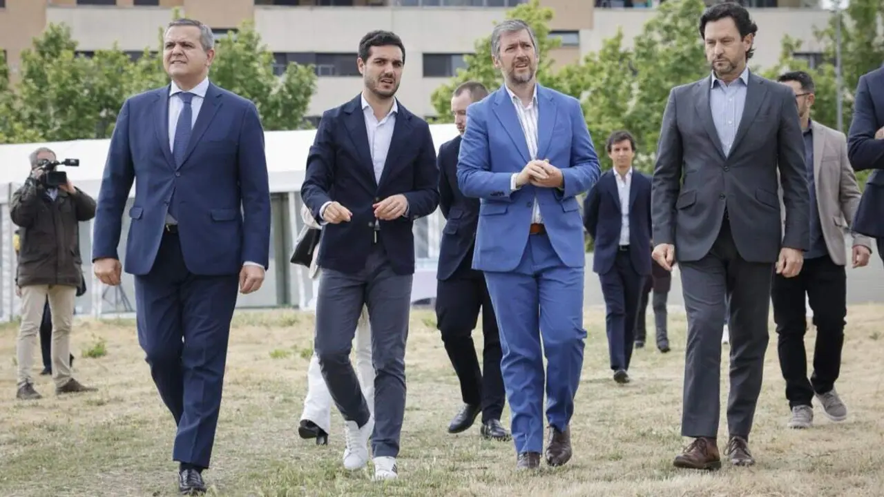 Visita institucional a la parcela donde se construir&aacute;n 111 viviendas de alquiler asequible en Soto del Henares (Torrej&oacute;n de Ardoz). COMUNIDAD DE MADRID