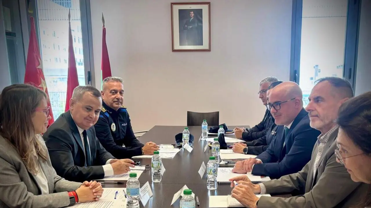 Reuni&oacute;n de la Junta Local de Seguridad de Coslada. DELEGACI&Oacute;N DEL GOBIERNO EN MADRID.