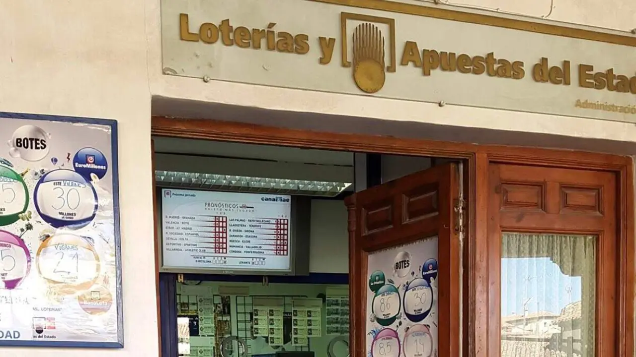 Administraci&oacute;n de Loter&iacute;as de Chinch&oacute;n donde ha sido sellado el boleto premiado. RRSS