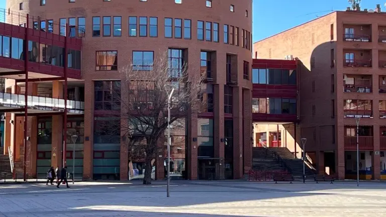 El Ayuntamiento de Coslada enfrenta un momento cr&iacute;tico en su gesti&oacute;n.