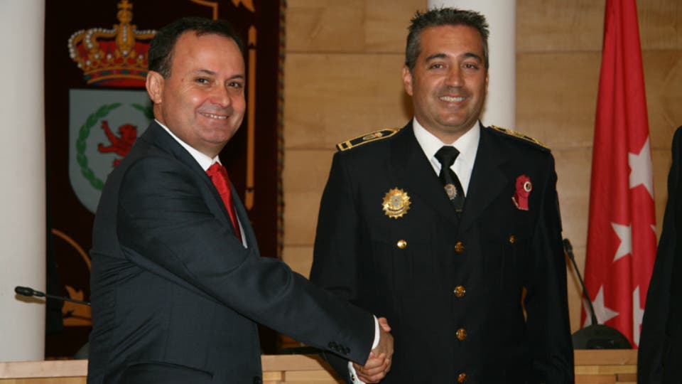 OFICIAL-JEFE-DE-LA-POLICIA-LOCAL-DE-COSLADA-