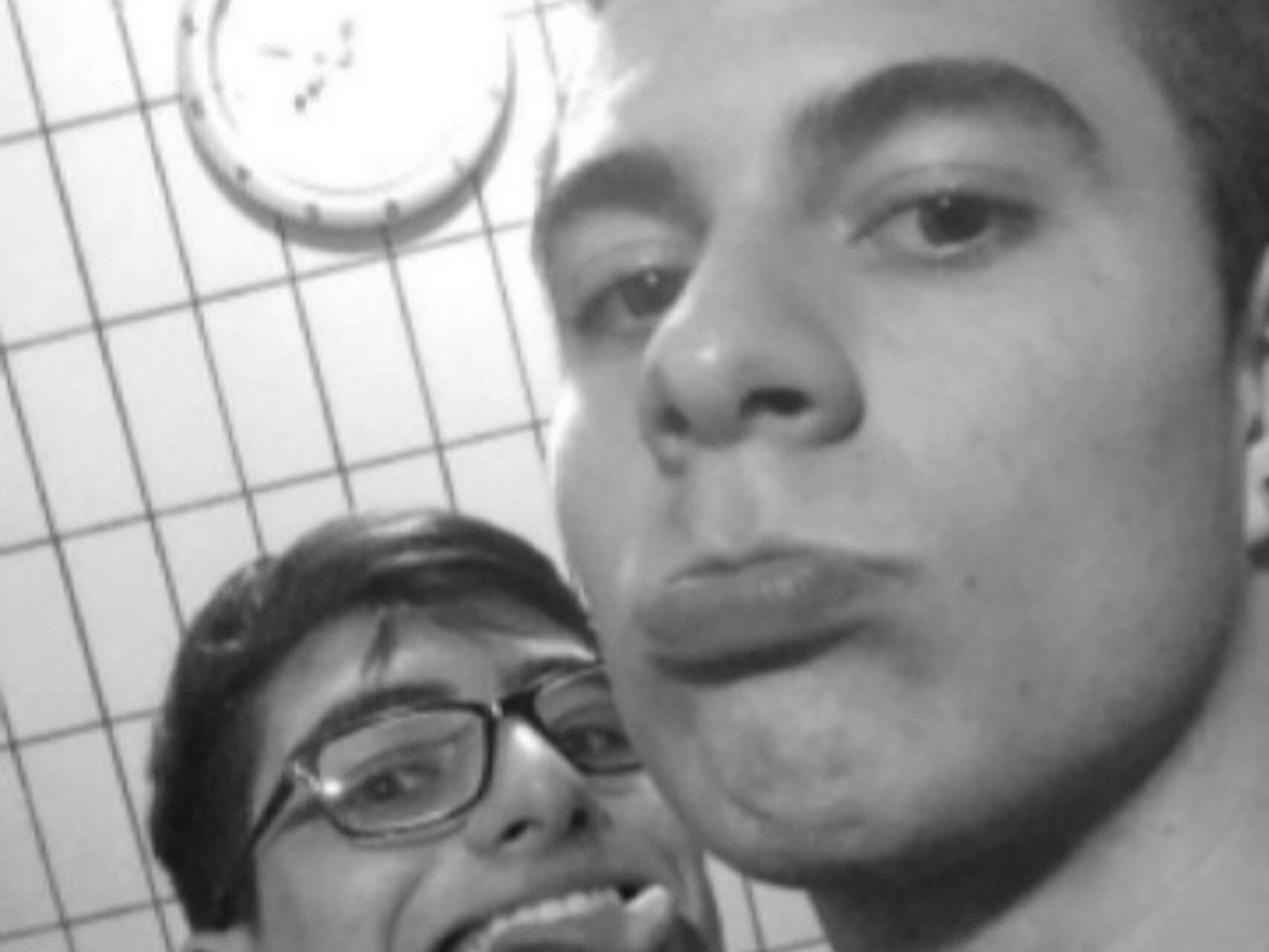 Patrick junto a su amigo Marvin en una de las muchas fotos que compartían juntos en las redes sociales.