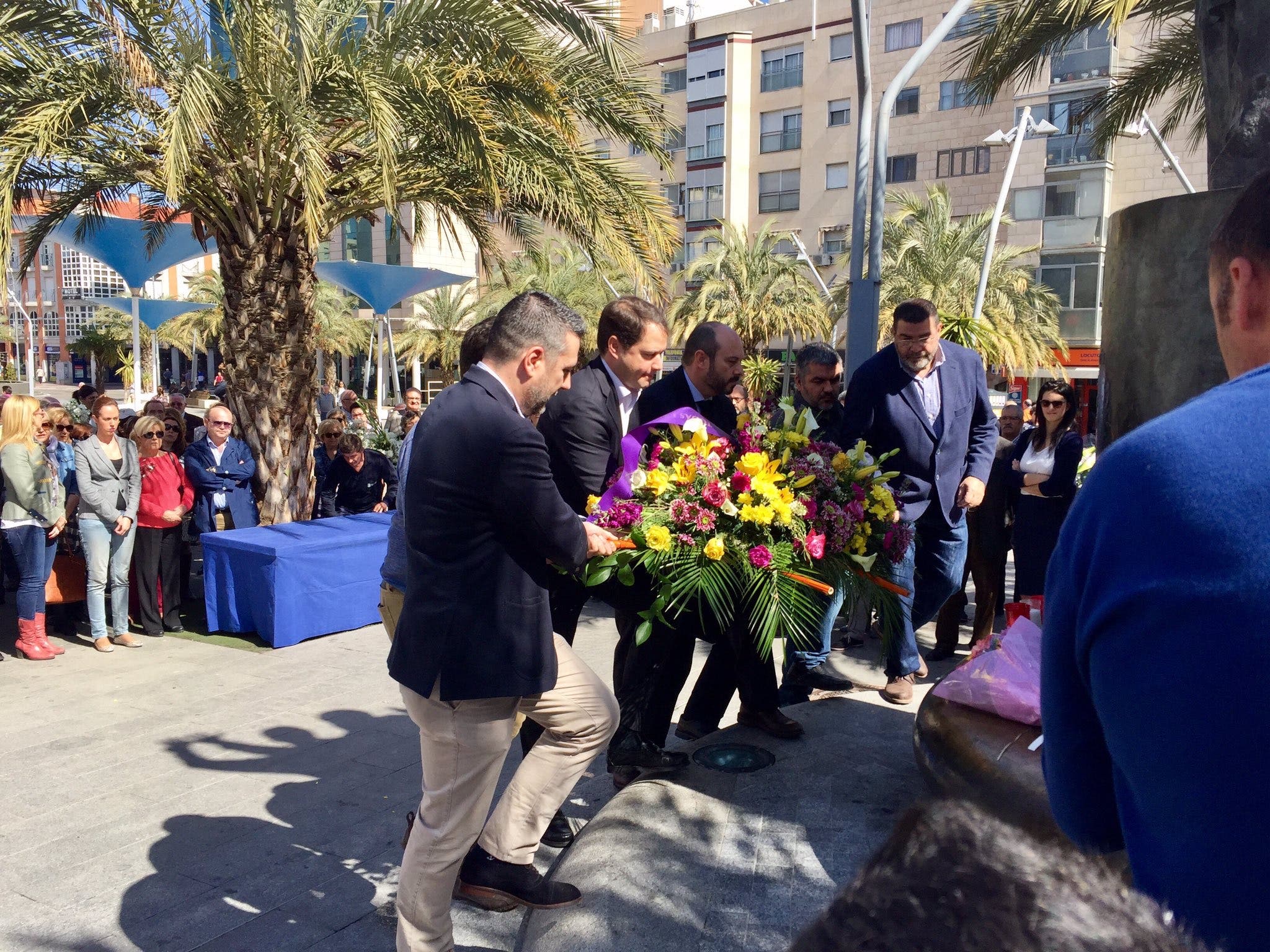 Homenaje en Torrejón de Ardoz (Ayto. Torrejón).