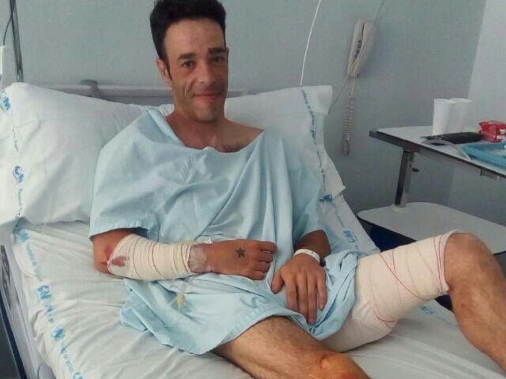 Jorge recuperándose en e hospital (MiraCorredor.tv).