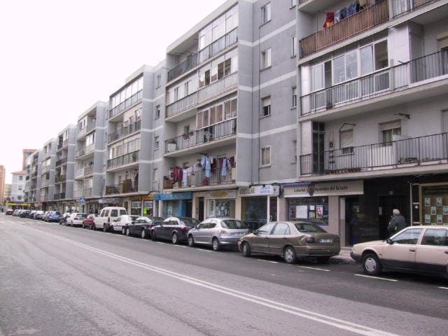 EA579E01-A9F6-4ED5-9233-70B37832C238