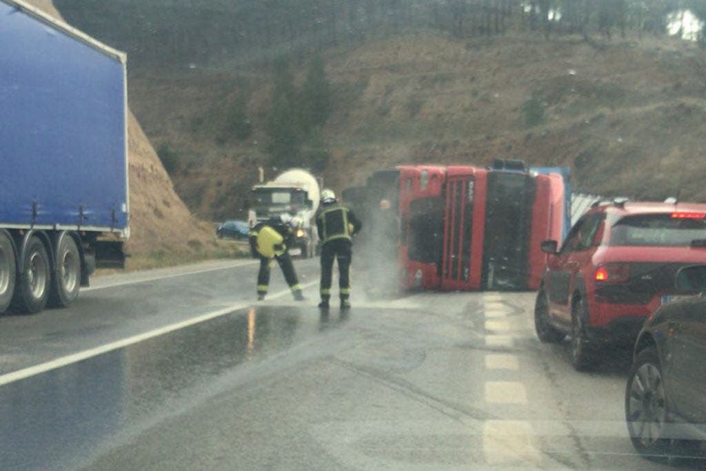 WhatsApp Image 2017-11-24 at 15.02.17(1)