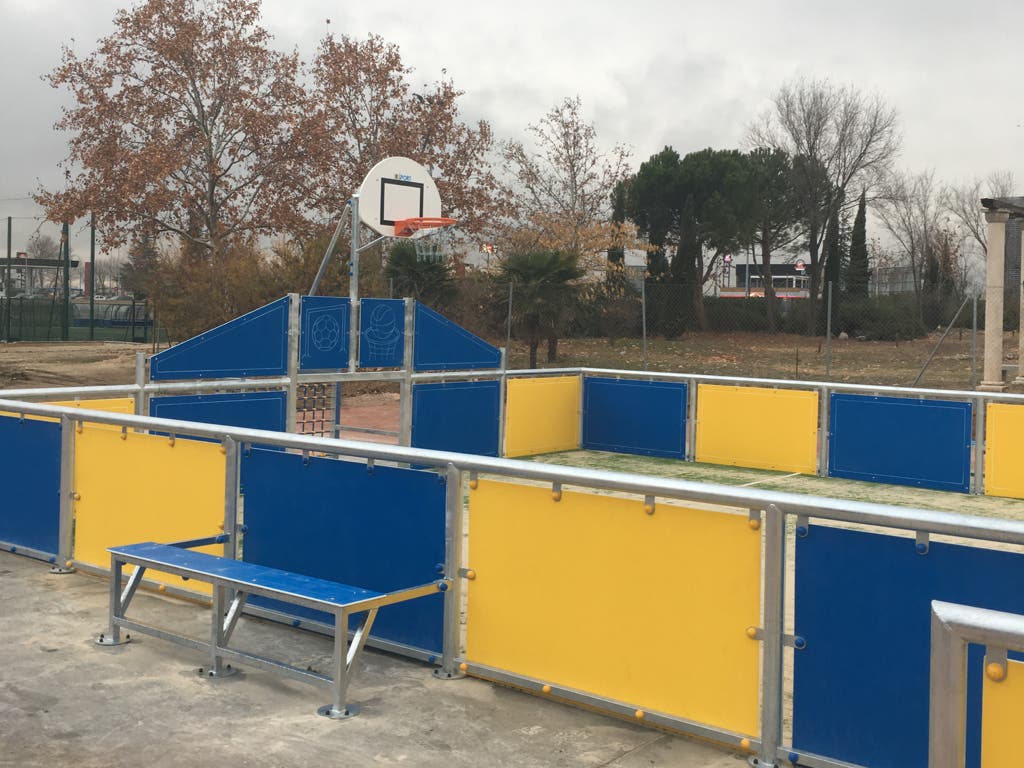 Imágenes del Ayuntamiento de Alcalá.