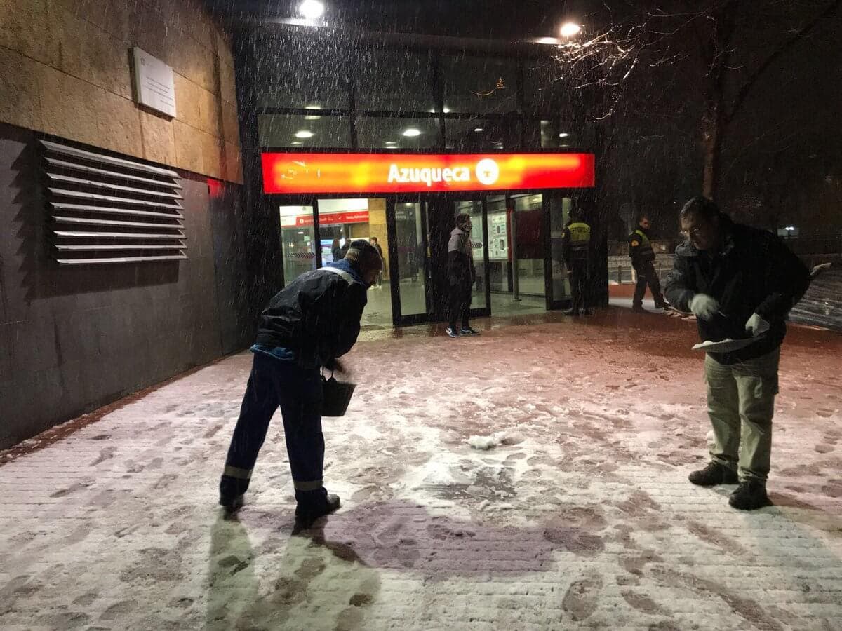 Nevada en Azuqueca (@AytoAzuqueca).