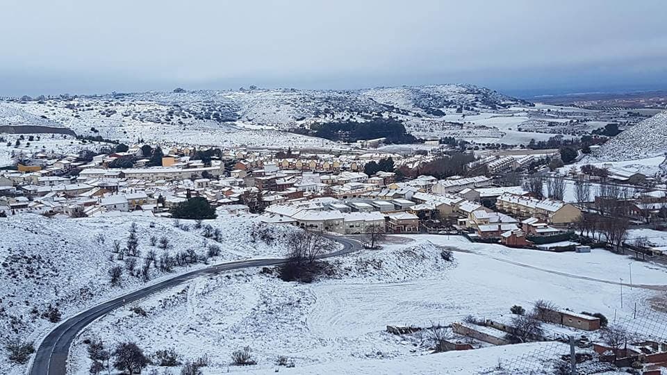 Nevada en Villalbilla (@aytovillalbilla).