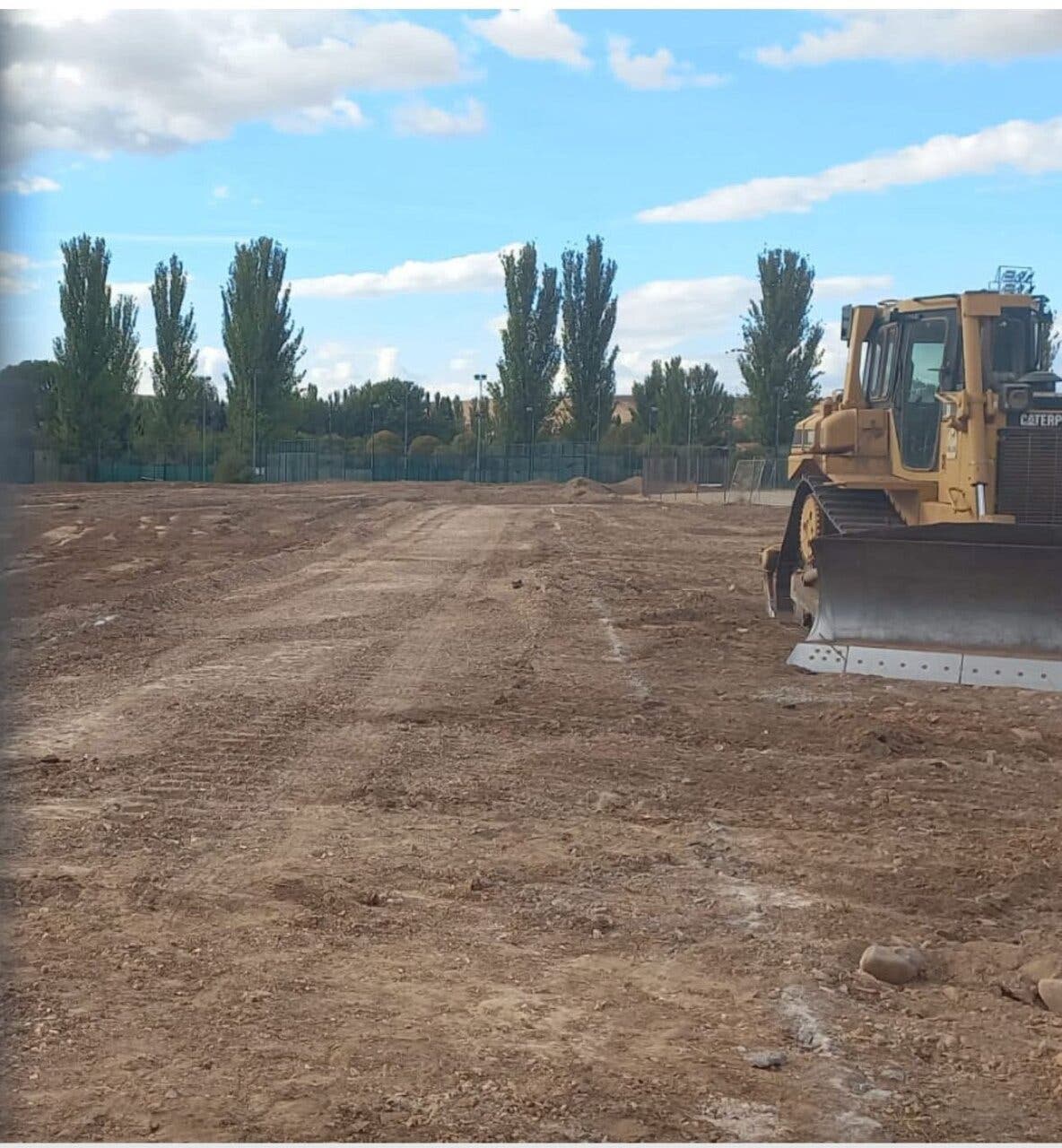 Terreno en preparación para el nuevo pump track en Camarma de Esteruelas