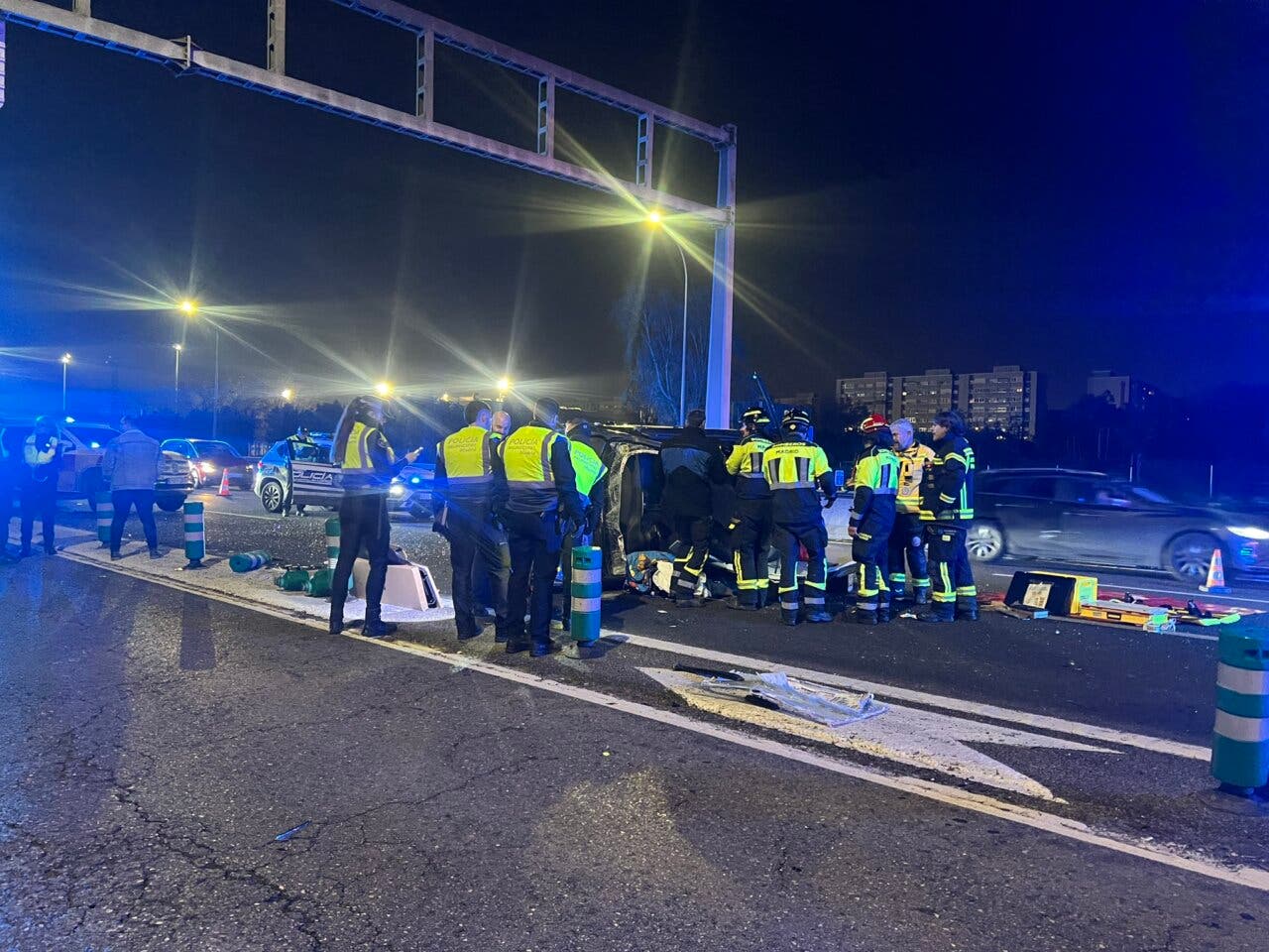 Accidente de tráfico en la A-42 con intervención de bomberos y policía