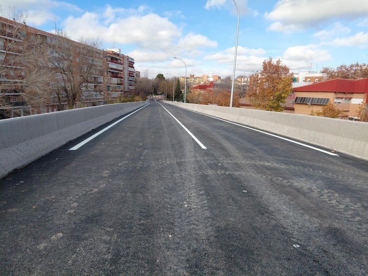 Vista del nuevo paso superior de Luis Astrana Marín en Alcalá de Henares.