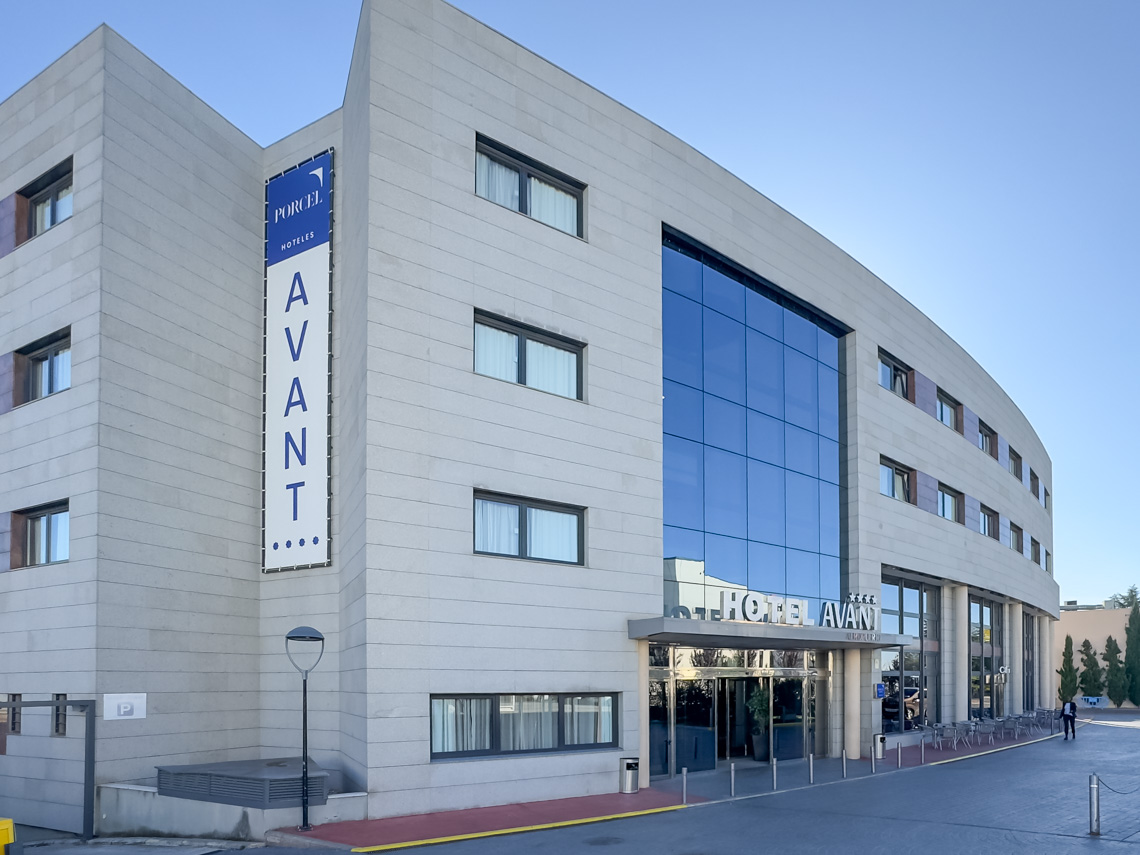 Fachada del Hotel Porcel Avant, ubicado en el polígono industrial Las Monjas de Torrejón de Ardoz. AYTO. DE TORREJÓN