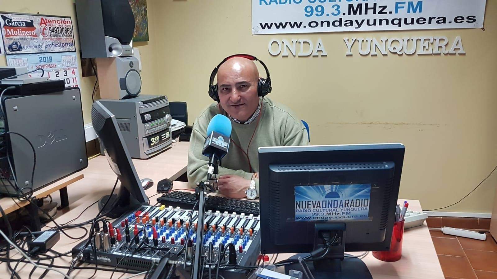 Santiago Ibarra Guillén, ‘El Yiyo’, en el estudio de NUEVA ONDA YUNQUERA.