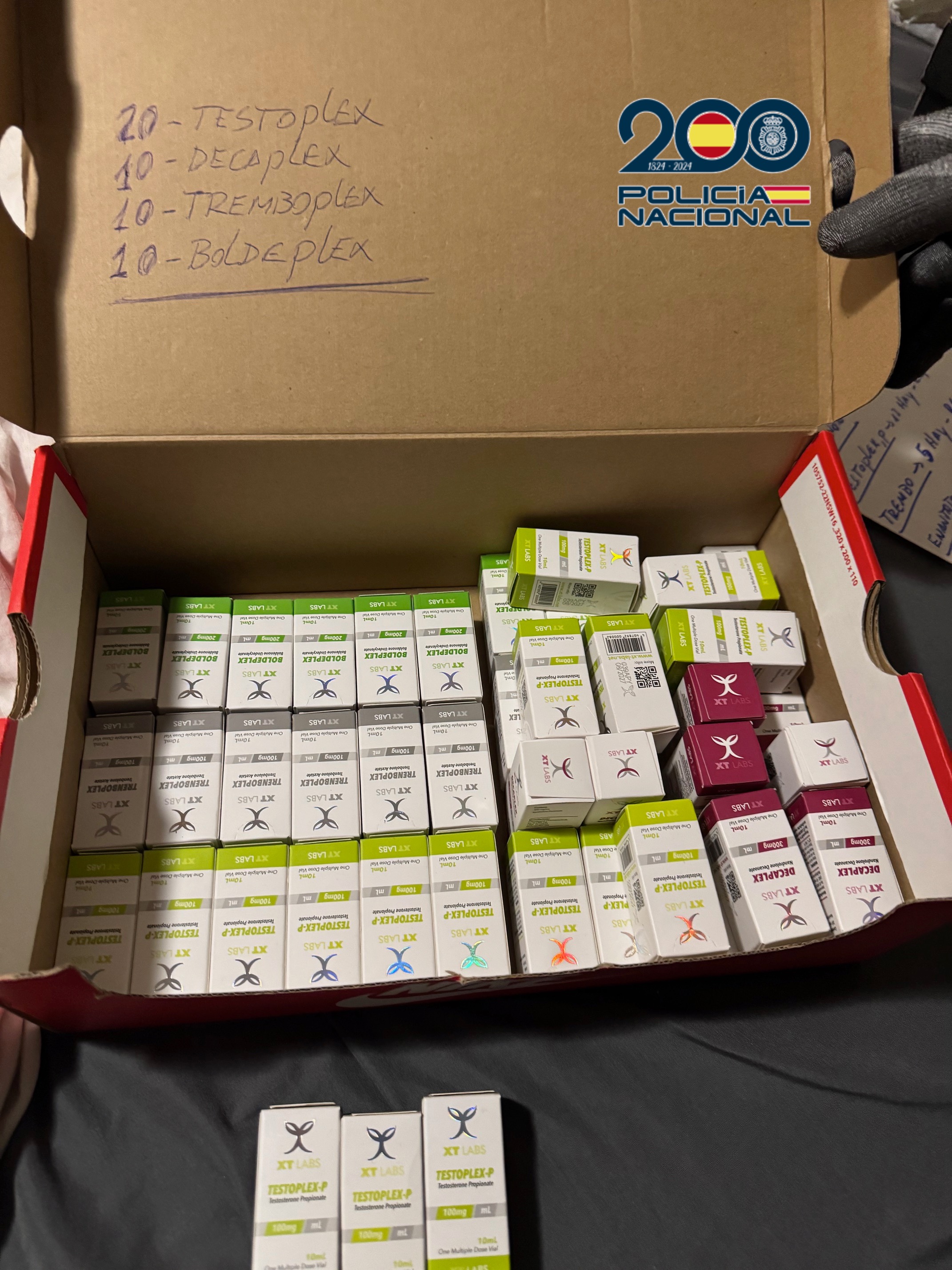 Anabolizantes intervenidos por la Policía Nacional en la operación. POLICÍA NACIONAL
