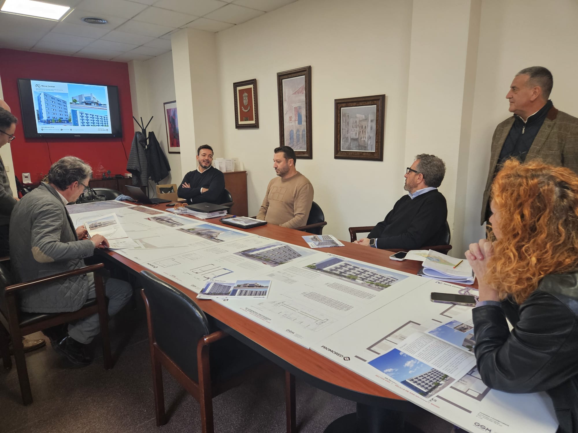 La alcaldesa de Velilla de San Antonio durante la presentación del proyecto Nova Center Velilla. AYUNTAMIENTO DE VELILLA DE SAN ANTONIO