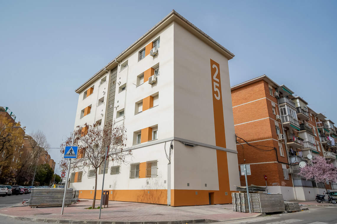 Edificio ya rehabilitado dentro del Programa de Rehabilitación de Viviendas Antiguas en Torrejón de Ardoz. AYUNTAMIENTO DE TORREJÓN DE ARDOZ