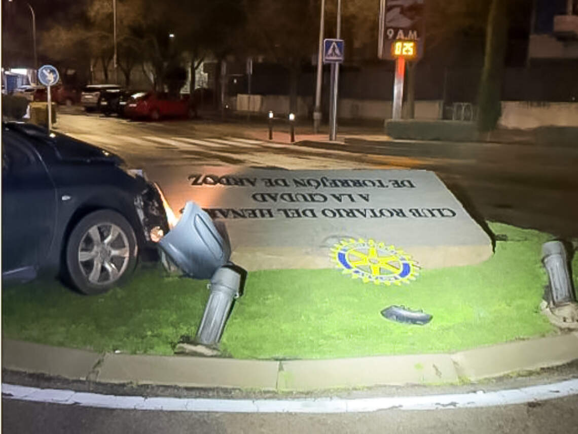 Ayto Torrejon, ACCIDENTE GLORIETA AVDA MADRID2 Web