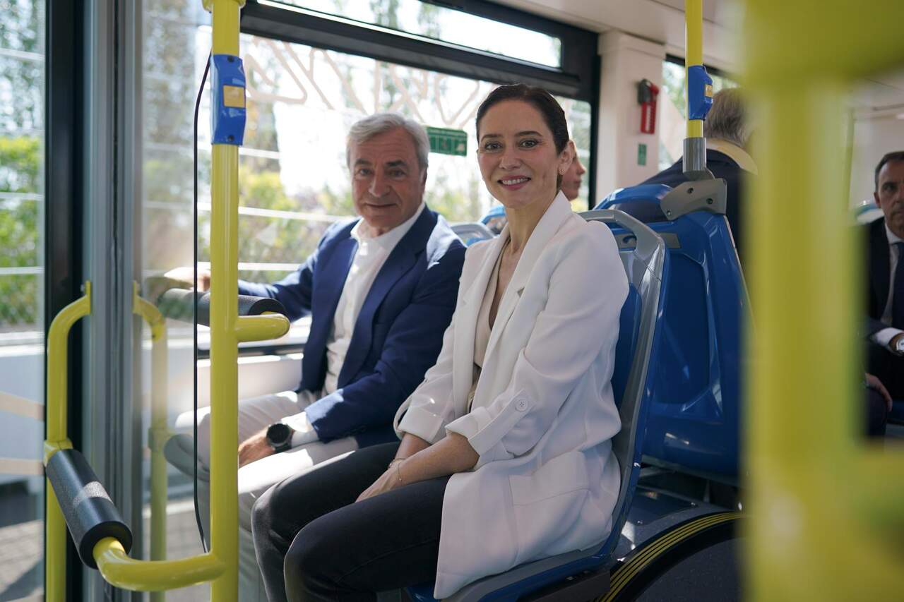 Ayuso y Carlos Sainz. COMUNIDAD DE MADRID