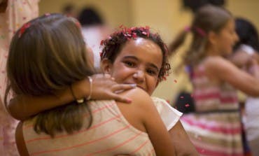 Regresan a casa los niños saharauis acogidos por familias del Corredor