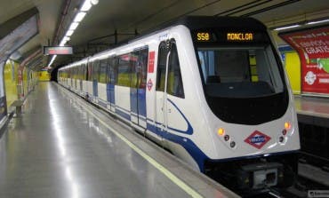 Ya se puede cargar el móvil en el Metro de Madrid