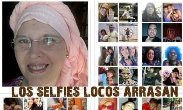 Oleada de selfies en Torrejón apoyando a Paloma Gil 