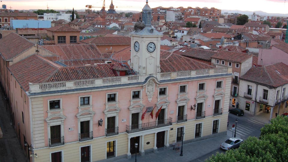 Critican el «silencio» del Ayuntamiento de Alcalá tras los conciertos cancelados