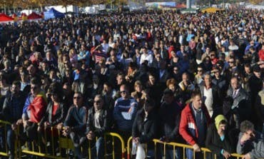 Cientos de rumanos del Corredor celebraron el Día Nacional de Rumania