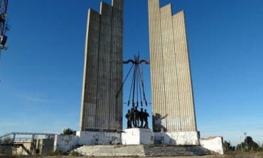 Alcalá almacenará provisionalmente el monumento franquista retirado en Valladolid 