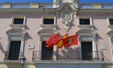 Alcalá, Torrejón, Coslada... guardan un minuto de silencio por Bruselas