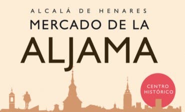 Los comercios del centro de Alcalá sacan su género a la calle