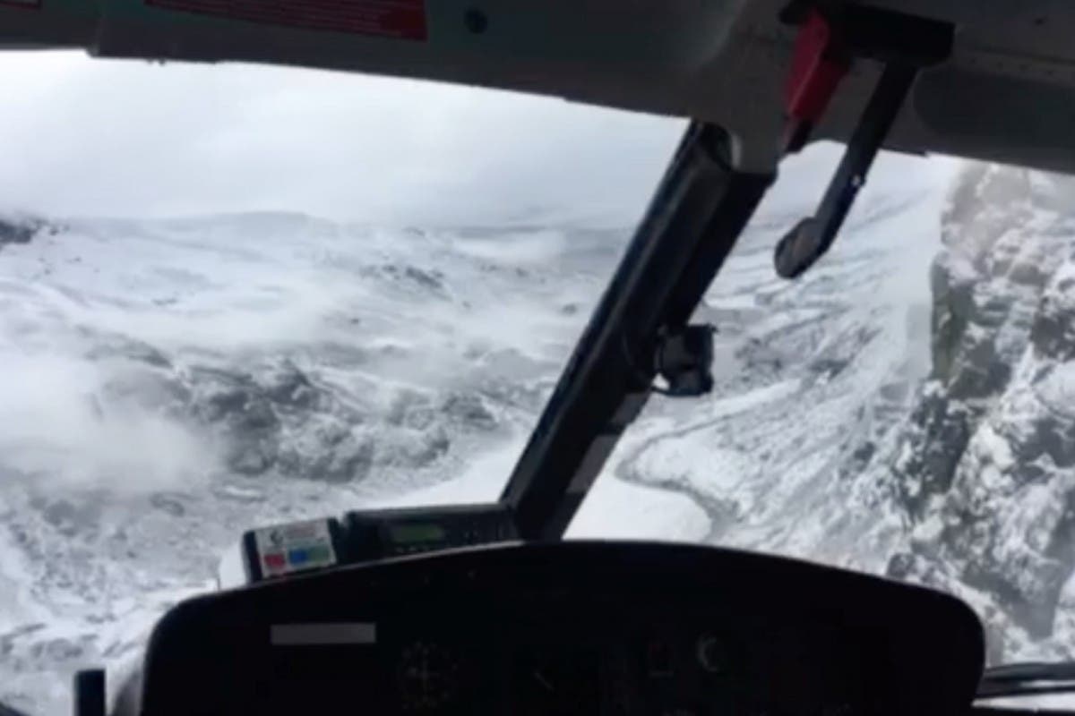 Una empresa de Torrejón organiza viajes en helicóptero a diferentes bodegas