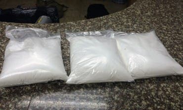 Pretendía transportar de Torrejón a Tenerife 600 bolsas de cocaína adosadas a su cuerpo