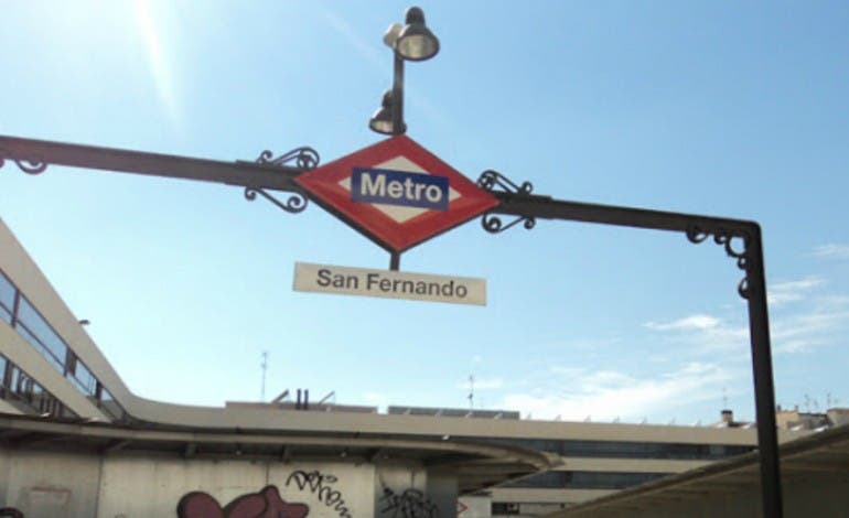Ayuso prepara ayudas de hasta 50.000 euros para los comercios afectados por Metro en San Fernando de Henares 