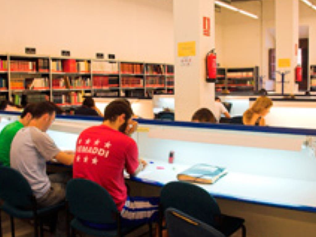 La Biblioteca Central de Torrejón abre hasta la madrugada