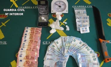 Detenidos los dueños de un bar de copas de Marchamalo (Guadalajara) por traficar con cocaína