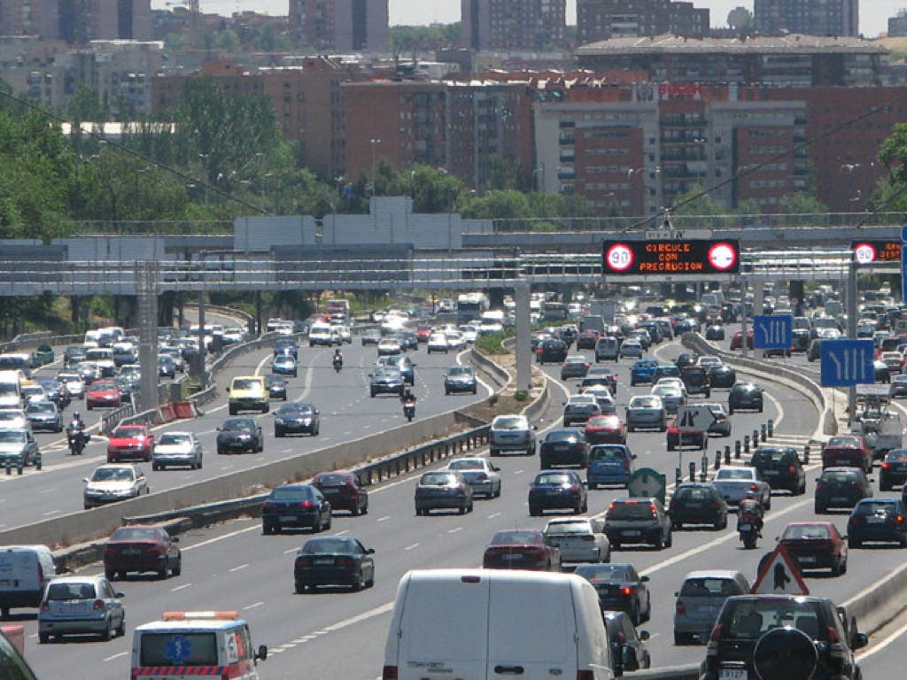 Madrid limita este jueves la velocidad por alta contaminación