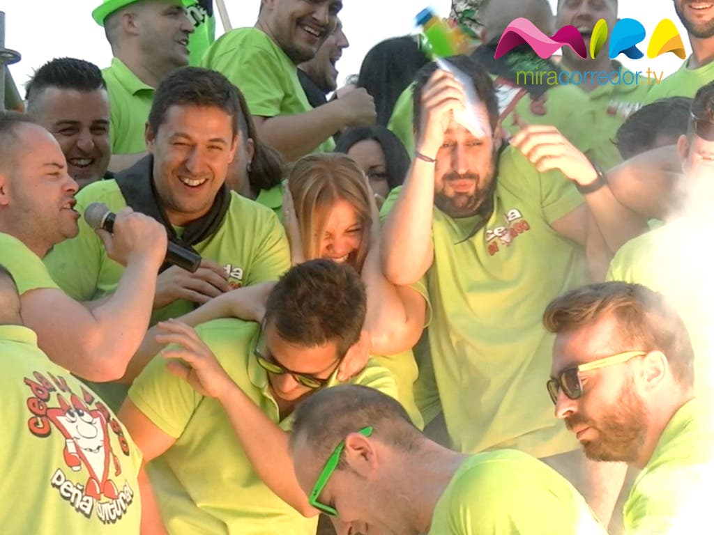 Las Peñas de Sanfer sacan los colores a la alcaldesa en su tradicional Pregón