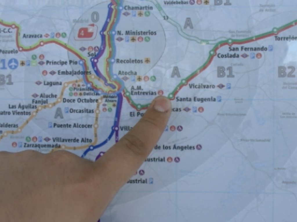 Así se ha vivido la jornada de caos en Metro y Cercanías en las líneas del Corredor del Henares